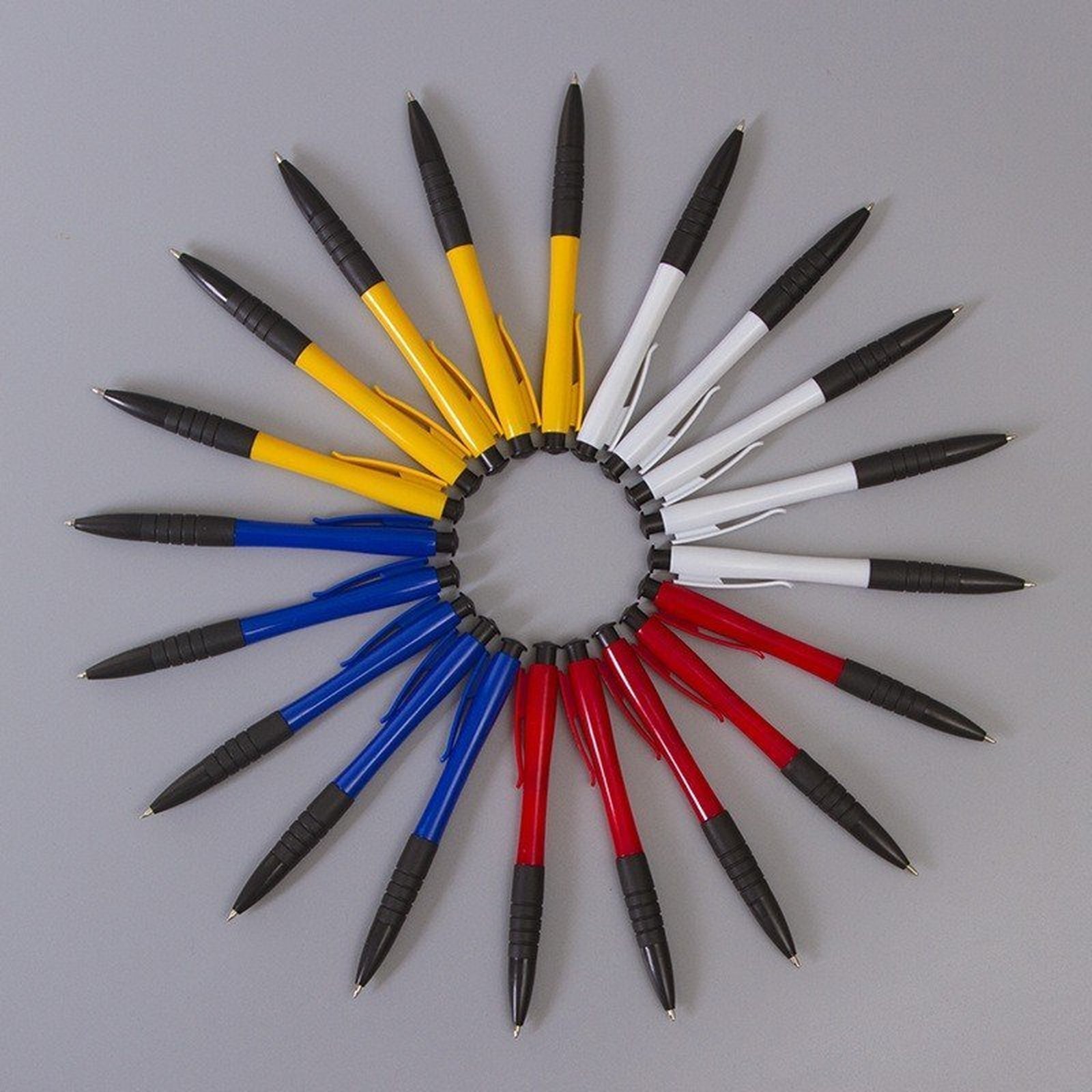 Retractable Ballpoint Advertising Pen Custom Logo Promotional Pen for Business Office Trade Shows Giveaways - Image 3